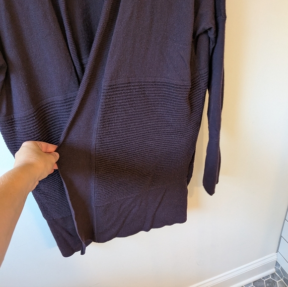 Lululemon Women's Purple Sit in Lotus Wrap II Cardigan Sweater Wool Size 8? - Picture 2 of 6